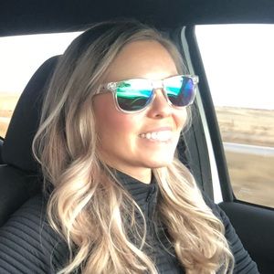 Meet your Posher, Vanessa